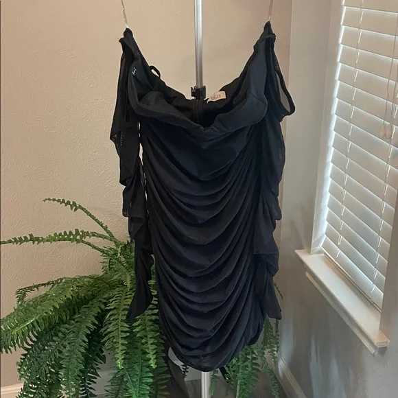 Oh Polly Black Strapless Dress - Picture 5 of 9